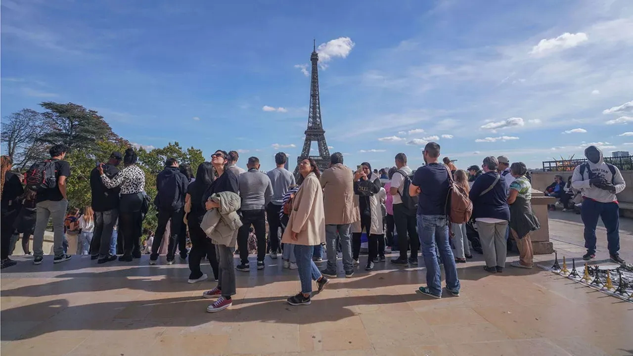 Guerre au Moyen-Orient : le marché français du tourisme mise sur le « last minute »